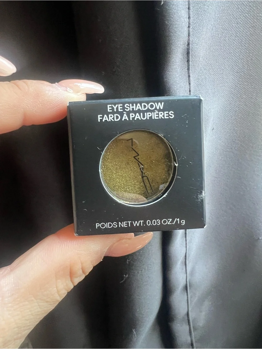 MAC Single Eyeshadow in Joie De Glitz (NWT)